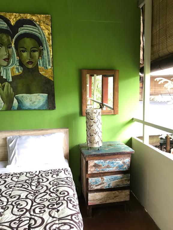 فندق أوبودفي  Serenity House المظهر الخارجي الصورة